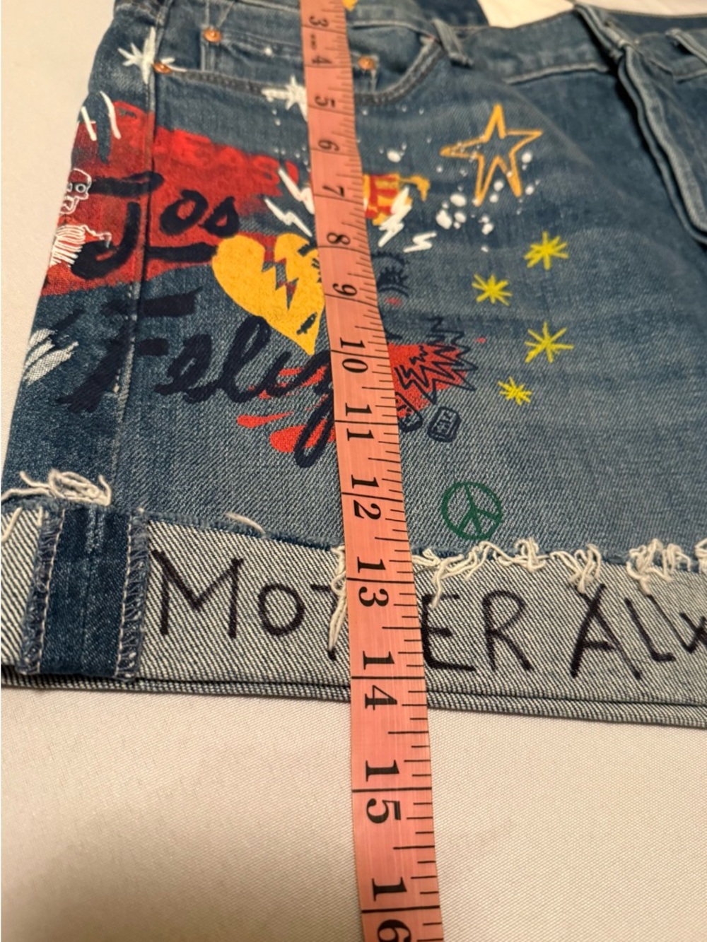 MOTHER The Vagabond Cuffed Fray Hen Roll-Cuff Denim Shorts - Picture 7 of 7